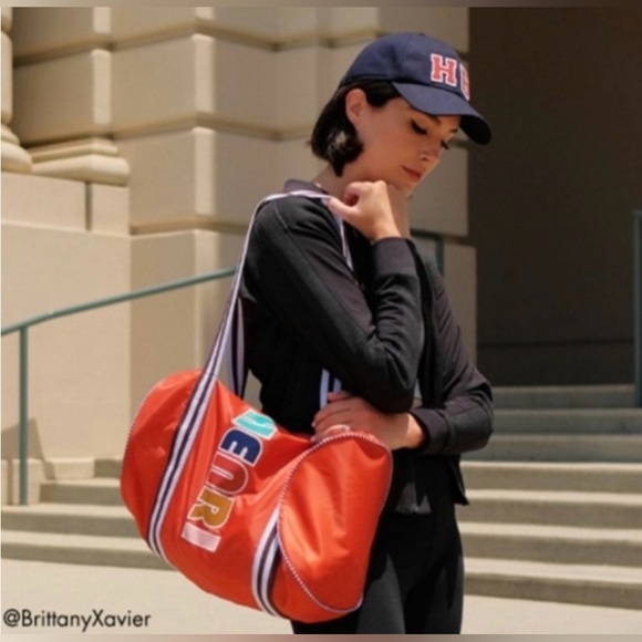 NWOT! Henri Bendel Limited Edition Duffle Bag - Picture 2 of 11
